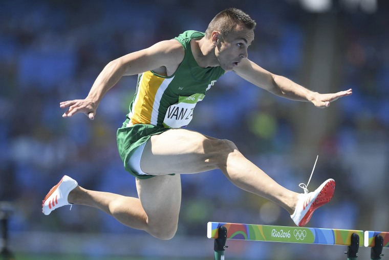 Image: Men's 400m Hurdles Round 1
