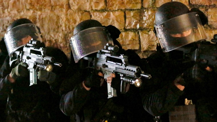 Image: GIGN officers