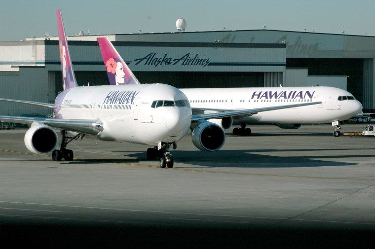 HAWAIIAN AIRLINES, SEATTLE-TACOMA INTERNATIONAL AIRPORT, SEATC