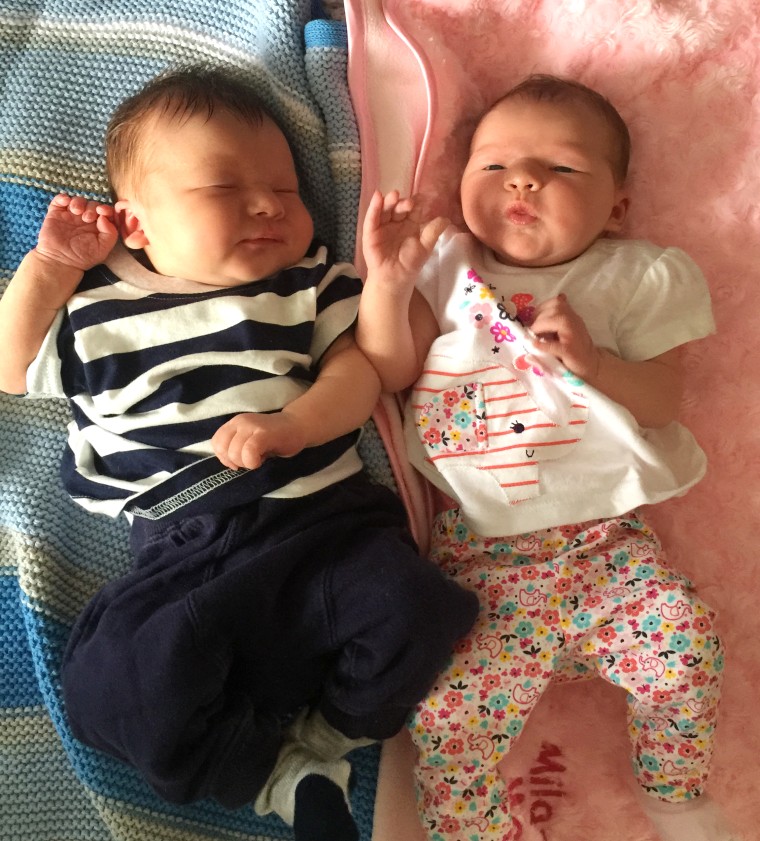 Twins give birth hours apart.