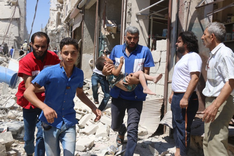 Image: Wounded child after airstrike in Aleppo on July 23, 2016