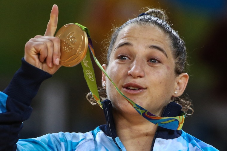 Paula Pareto Wins Gold In Rio - Judo
