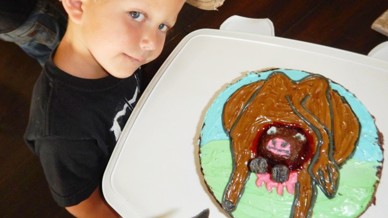 Jamie Packard made a cow giving birth to a calf birthday cake for her son Benz???s fourth birthday.