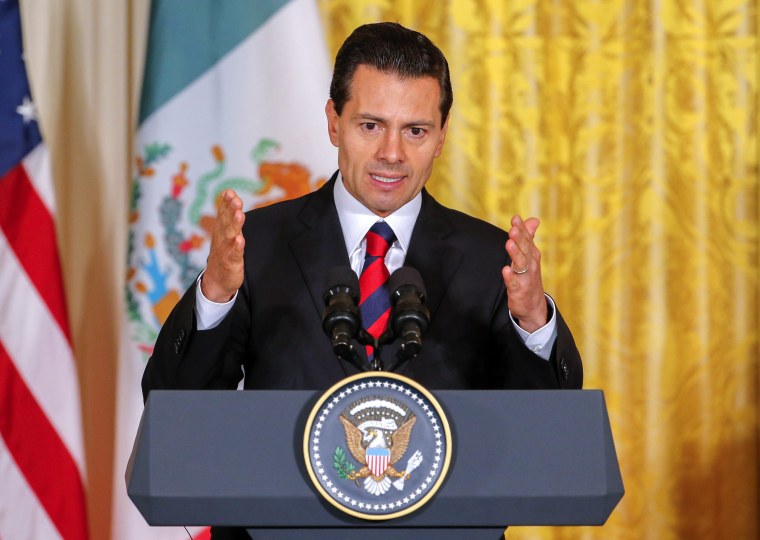 Image: Mexico President Enrique Pena Nieto accused of plagiarizing law degree thesis