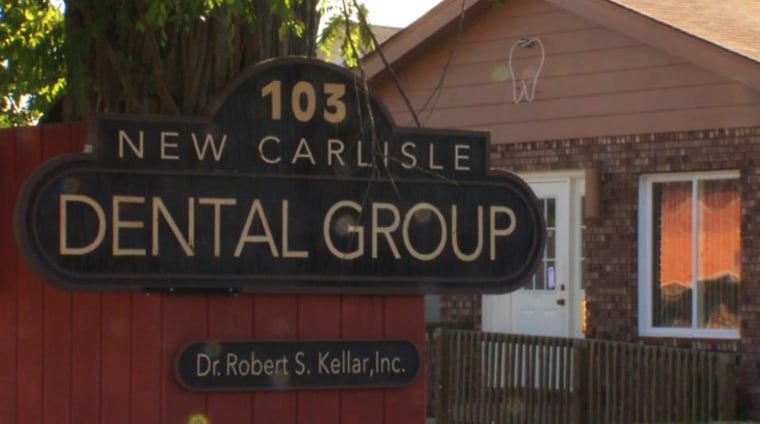 Image: Dental office sign