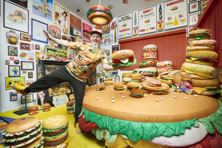 Harry Sperl - Largest Collection Of Hamburger Related Items
Guinness World Records 2016
Photo Credit: Al Diaz/Guinness World Records