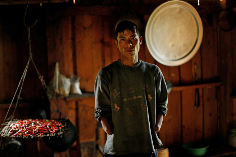 Image: The Wider Image: Lethal legacy of secret war in Laos