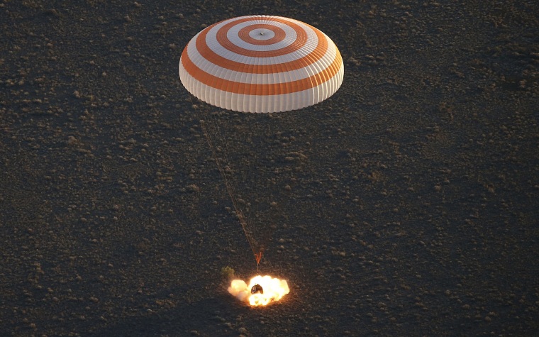 Image: TOPSHOT-KAZAKHSTAN-SPACE-LANDING-ISS-RUSSIA-US