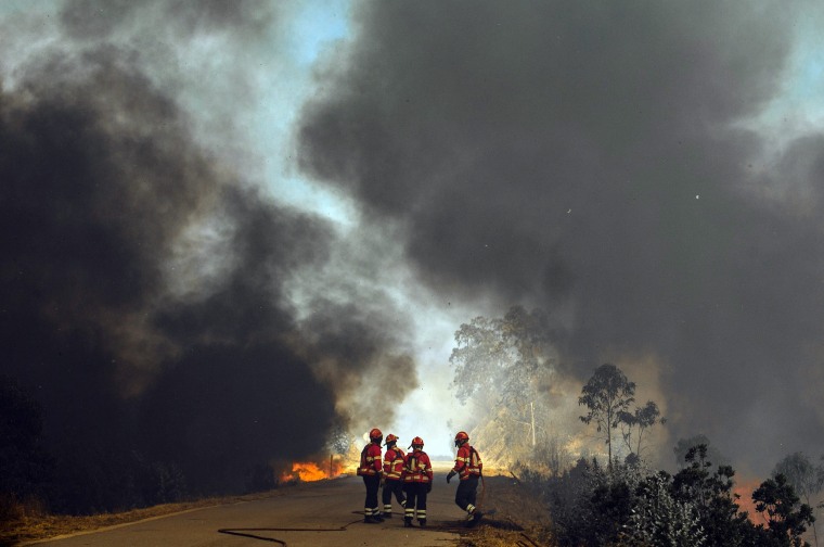 Image: Forest fire in Serra de Monchique