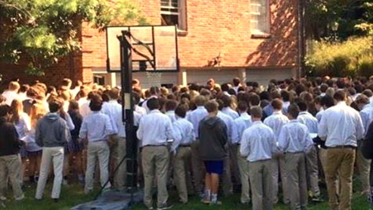 Students sing to teacher with cancer