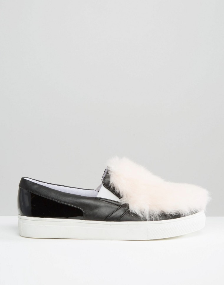 Snap 'Em Up: Fuzzy Birkenstocks & UGGs So Ugly They're Cute - The