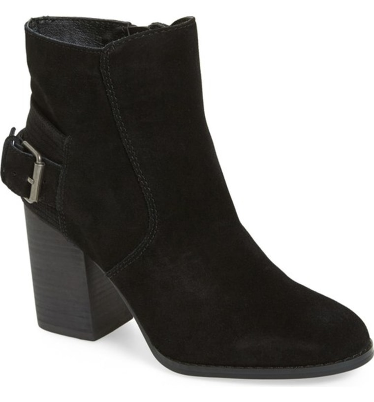 Sbicca suede ankle boots