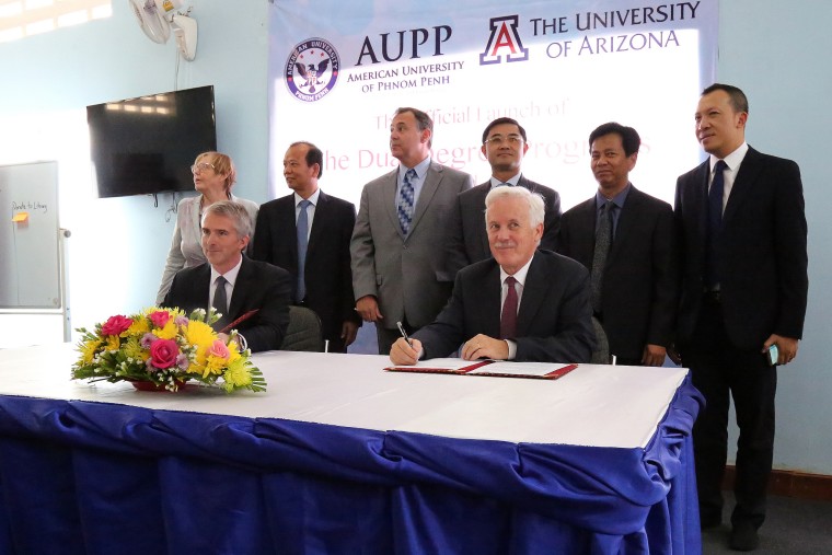 The University of Arizona and AUPP signed a dual degree program agreement, under which students will be able to study full time in Cambodia and receive degrees from both schools.