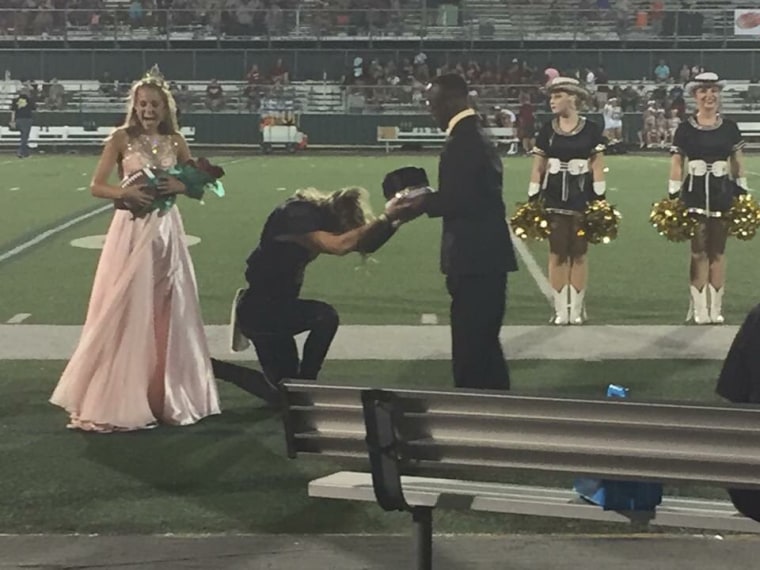 king turns crown over to friend and runnerup with cerebral