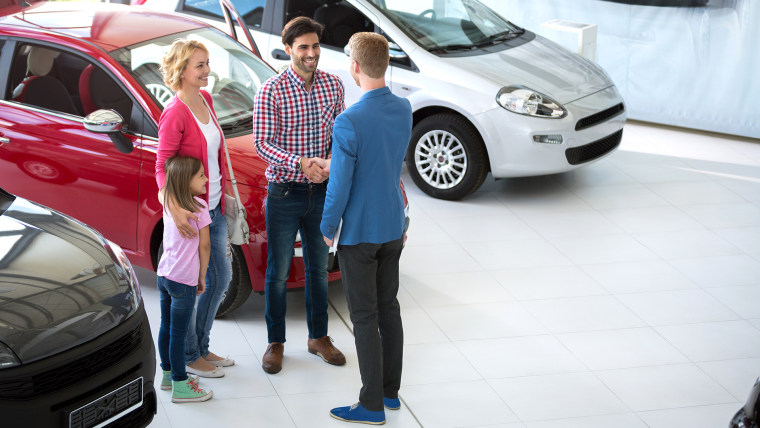 family buying a car