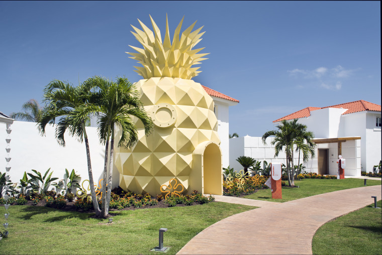 Pineapple shaped villa in Punta Cana