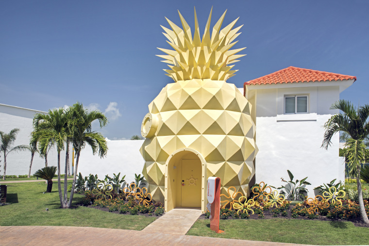 Pineapple shaped villa in Punta Cana