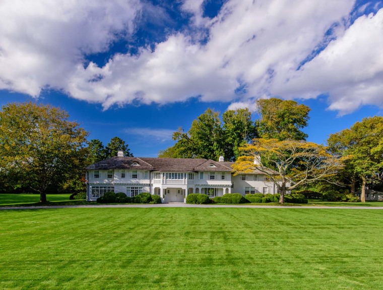 Jackie Kennedy's childhood estate in the Hamptons