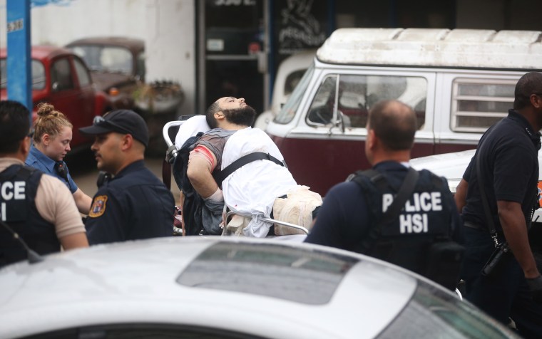 Image: FBI, police and investigators and NYC terror suspect Ahmad Khan Rahami shot son Elizabeth Ave in Linden, N.J.