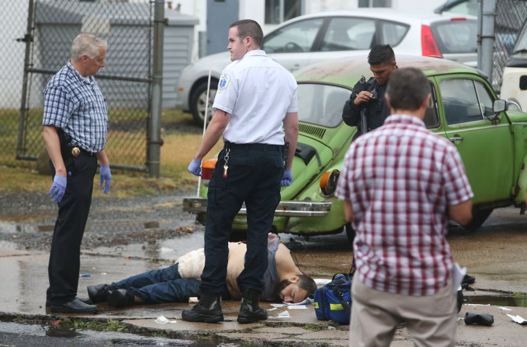 Image: FBI and police at the scene of Ahmad Rahami's capture Monday in Linden, N.J.