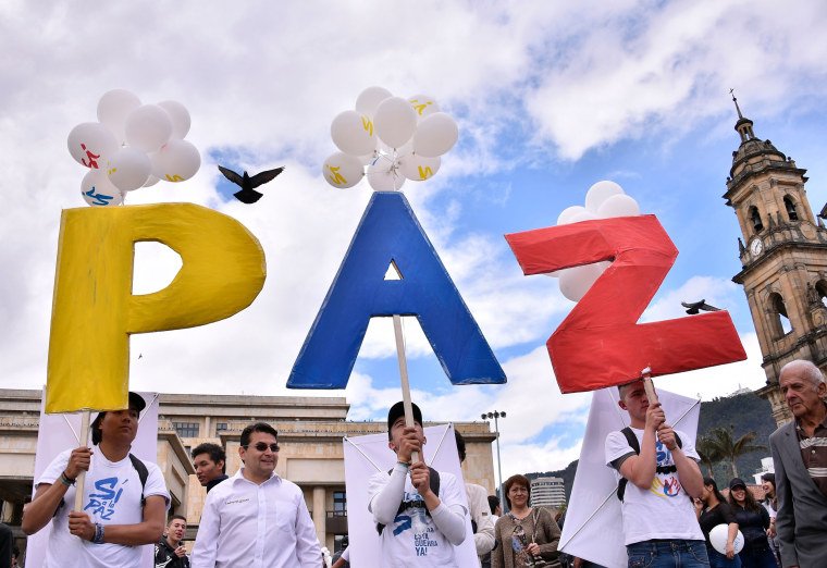 Image: COLOMBIA-CONFLICT-PEACE-CELEBRATIONS
