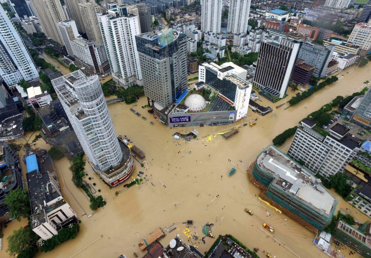 Image: Typhoon Megi hits Taiwan