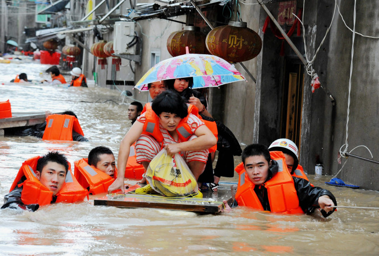 Image: Typhoon Megi hits Taiwan
