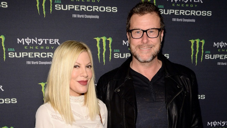 Tori Spelling and Dean McDermott