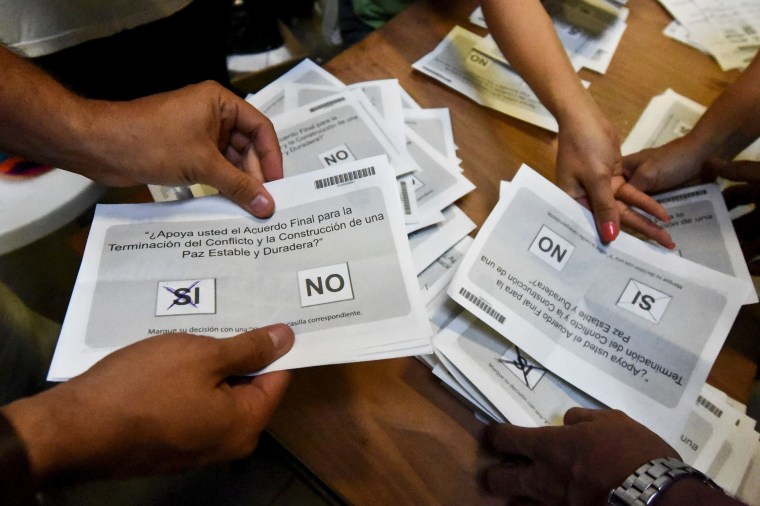 Image: Colombians Vote 'No' on Peace Deal
