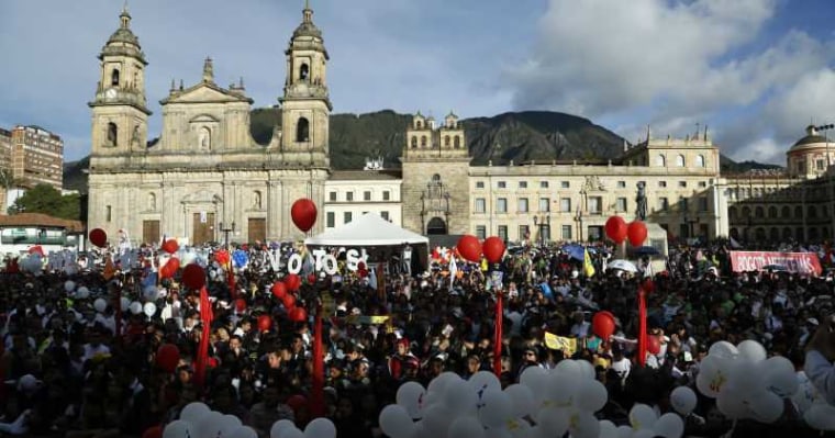 Sept. 26 peace agreement celebration at Bolivar square in Bogota.