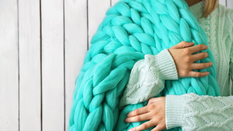 DIY large knit blanket