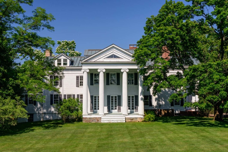 1 Fahys Rd, Sag Harbor, NY, Christie Brinkley Sag Harbor house, Christie Brinkley Hamptons house