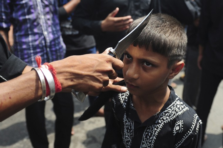 Image: TOPSHOT-INDIA-RELIGION-ISLAM-ASHURA