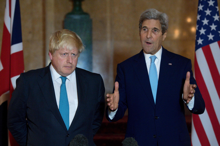 Image: British Foreign Secretary Boris Johnson (L) and U.S. Secretary of State John Kerry