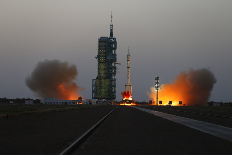 Image: Shenzhou-11