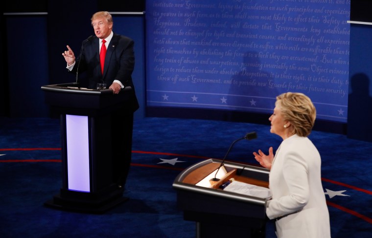 Image: Trump speaks at the final presidential debate