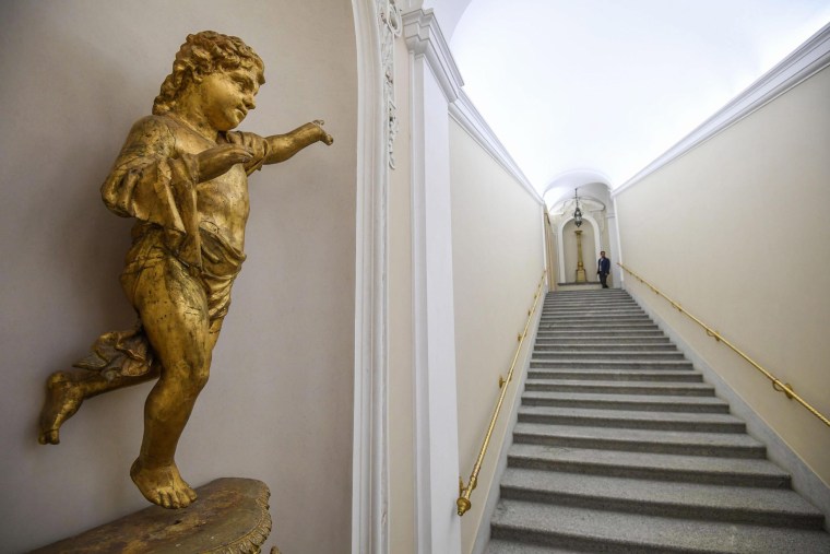 Image: Papal apartment at Castel Gandolfo opens to public