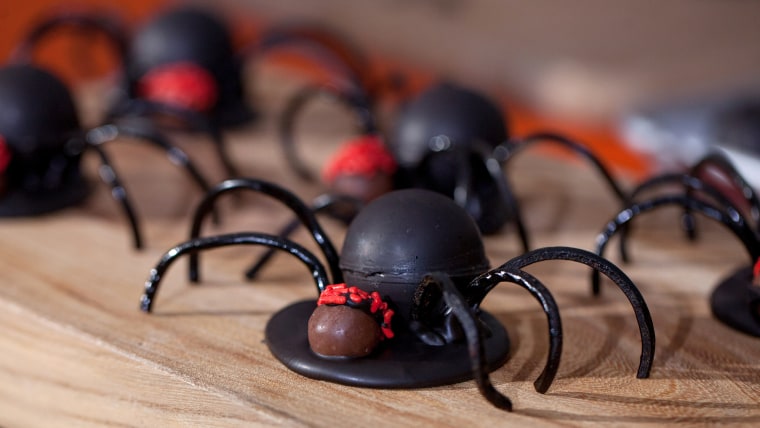 Elise Strachan:6 frighteningly fantastic Halloween dessertsSlime-Filled Spiders. TODAY, October 27th 2016.