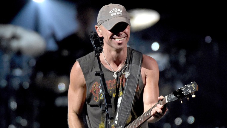 Kenny Chesney Kicks Off "The Big Revival" Tour