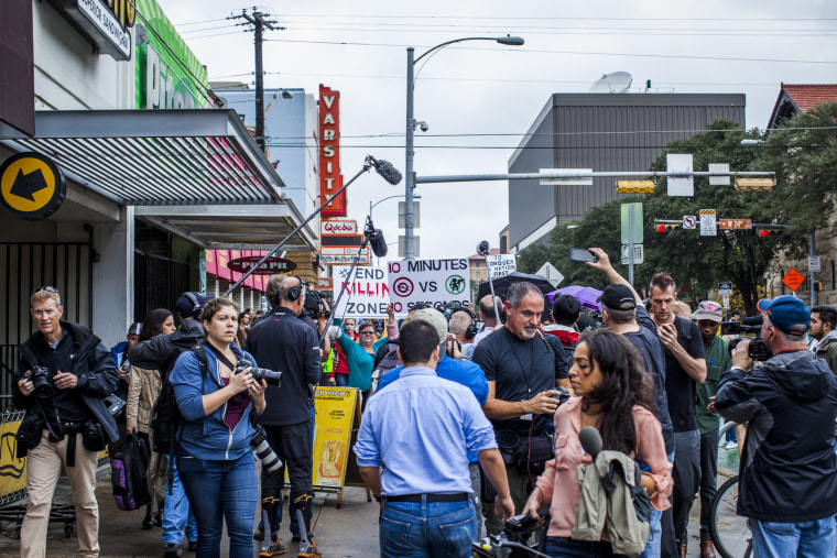 Image: Gun activists march close to The University of Texas campus