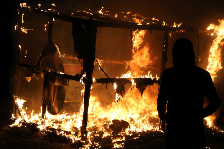 Image: BESTPIX FRANCE-EUROPE-MIGRANTS-BRITAIN-CALAIS-DEMOLITION
