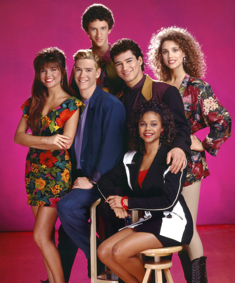 TIFFANI THIESSEN MARK-PAUL GOSSELAAR MARIO LOPEZ ELIZABETH BERKLEY LARK VOORHIES &amp; DUSTIN DIAMOND SAVED BY THE BELL (1989)