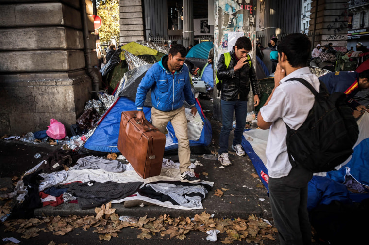 Image: TOPSHOT-FRANCE-EUROPE-MIGRANTS