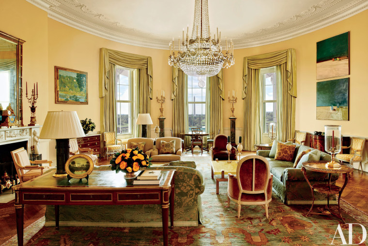 Image: The Yellow Oval Room in the White House