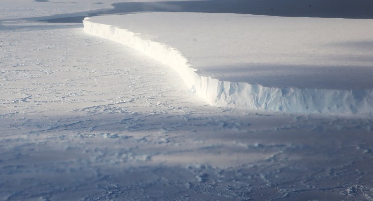 Image: NASA's Operation IceBridge Maps Changes To Antartica's Ice Mass