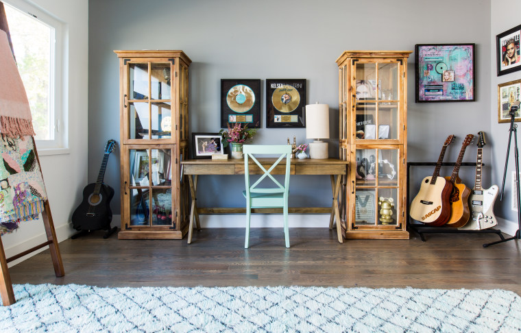 Kelsea Ballerini's home