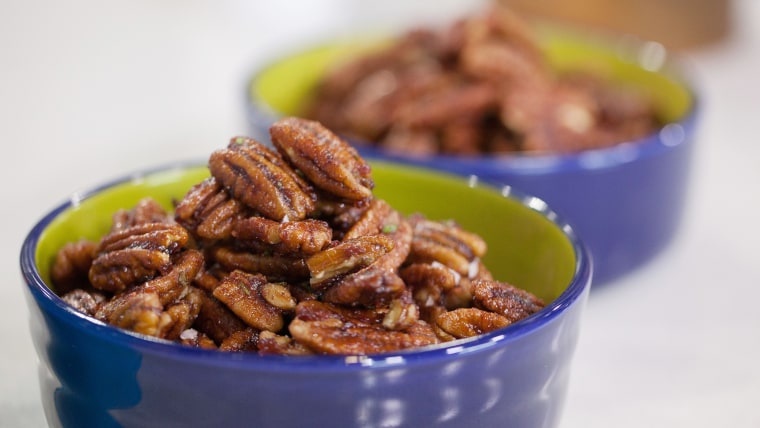 Cranberry and Rosemary Glazed Pecans