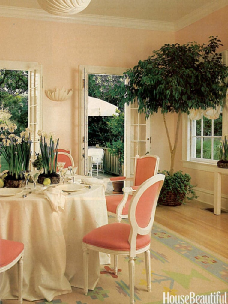 Pastel dining room