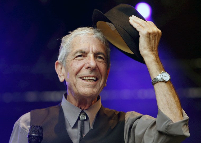 Image: Canadian singer-songwriter Leonard Cohen dies at 82