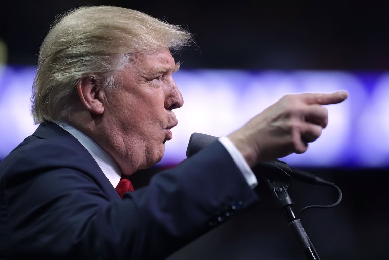 Image: Republican Presidential Nominee Donald Trump  Campaigns In Pennsylvania
